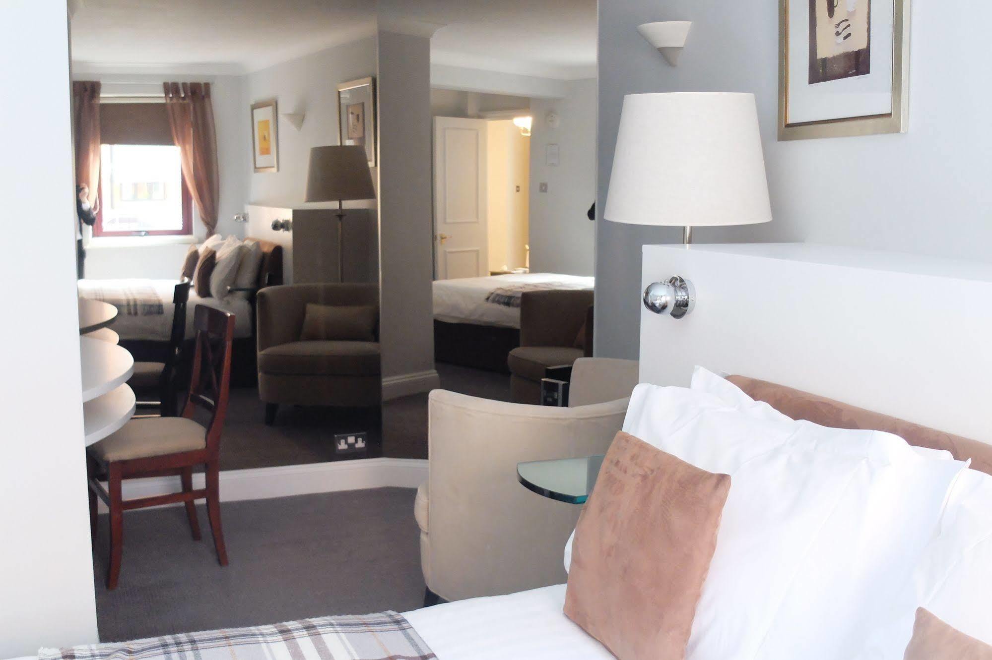 15 Basil Street Knightsbridge, Luxury Serviced Apartments London Bagian luar foto