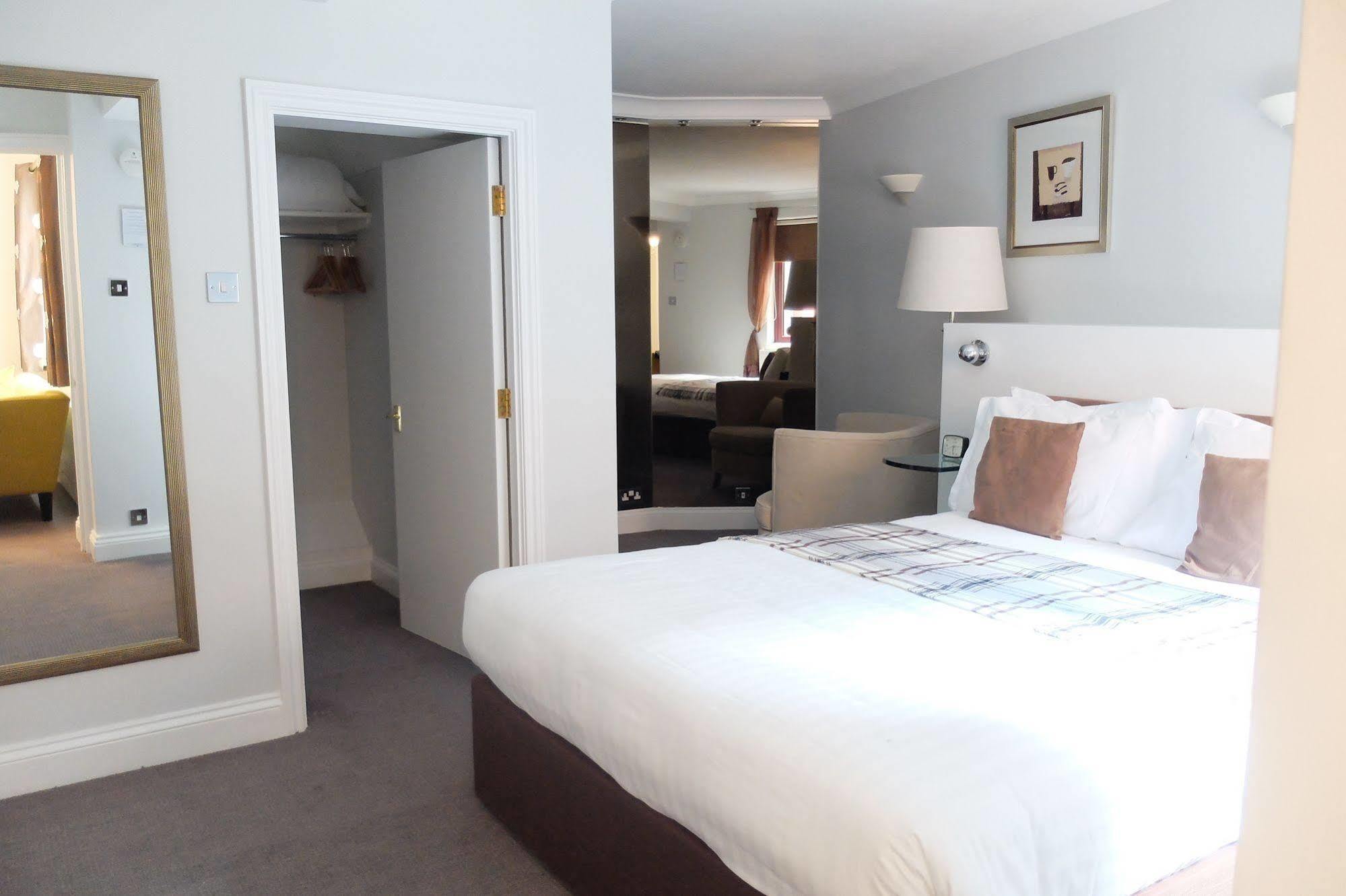 15 Basil Street Knightsbridge, Luxury Serviced Apartments London Bagian luar foto
