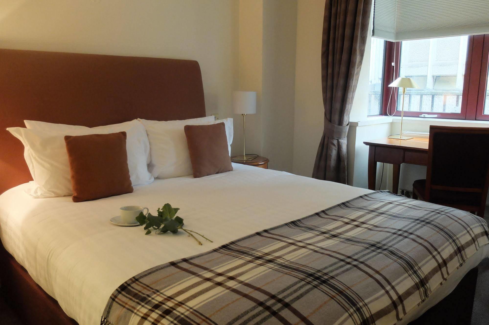15 Basil Street Knightsbridge, Luxury Serviced Apartments London Bagian luar foto